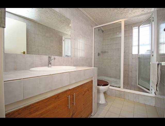 2 BEDROOM APARTMENT FOR SALE IN NORWOOD